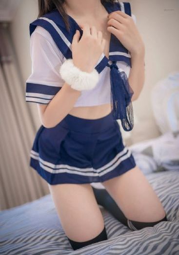 漂亮的保母