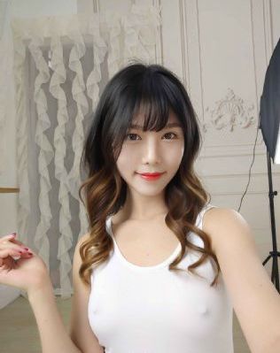 无颜之月 在线