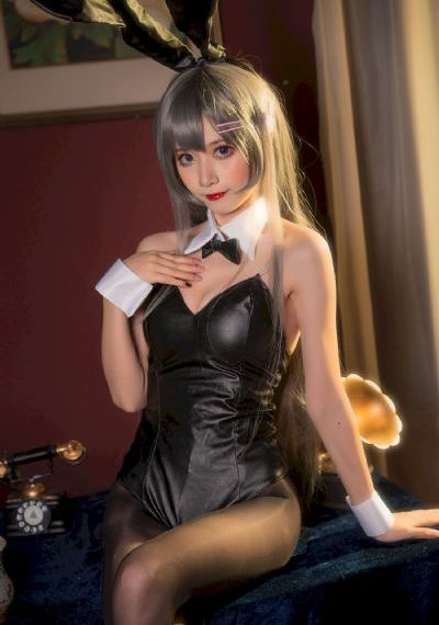 巨乳老师刘艳