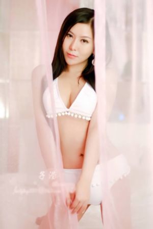 免费观看女富婆与穷小子电视剧