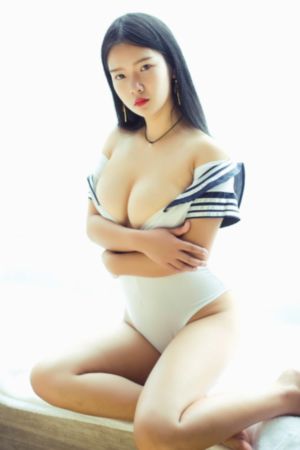 丰满少妇被啪啪到高潮