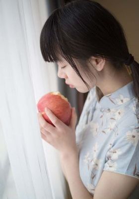 小青梅 江小绿